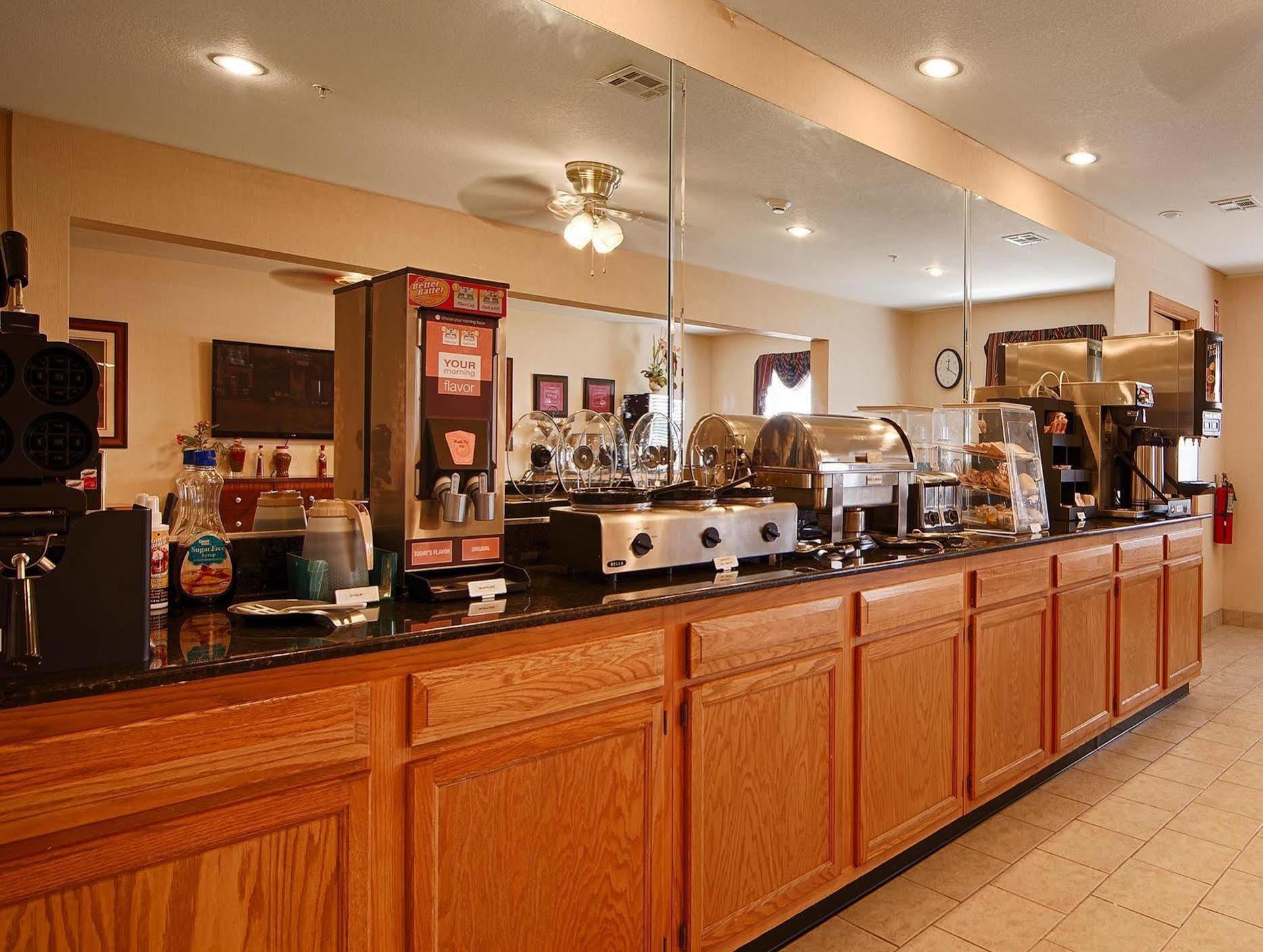 Best Western Stateline Lodge West Siloam Springs Exterior photo